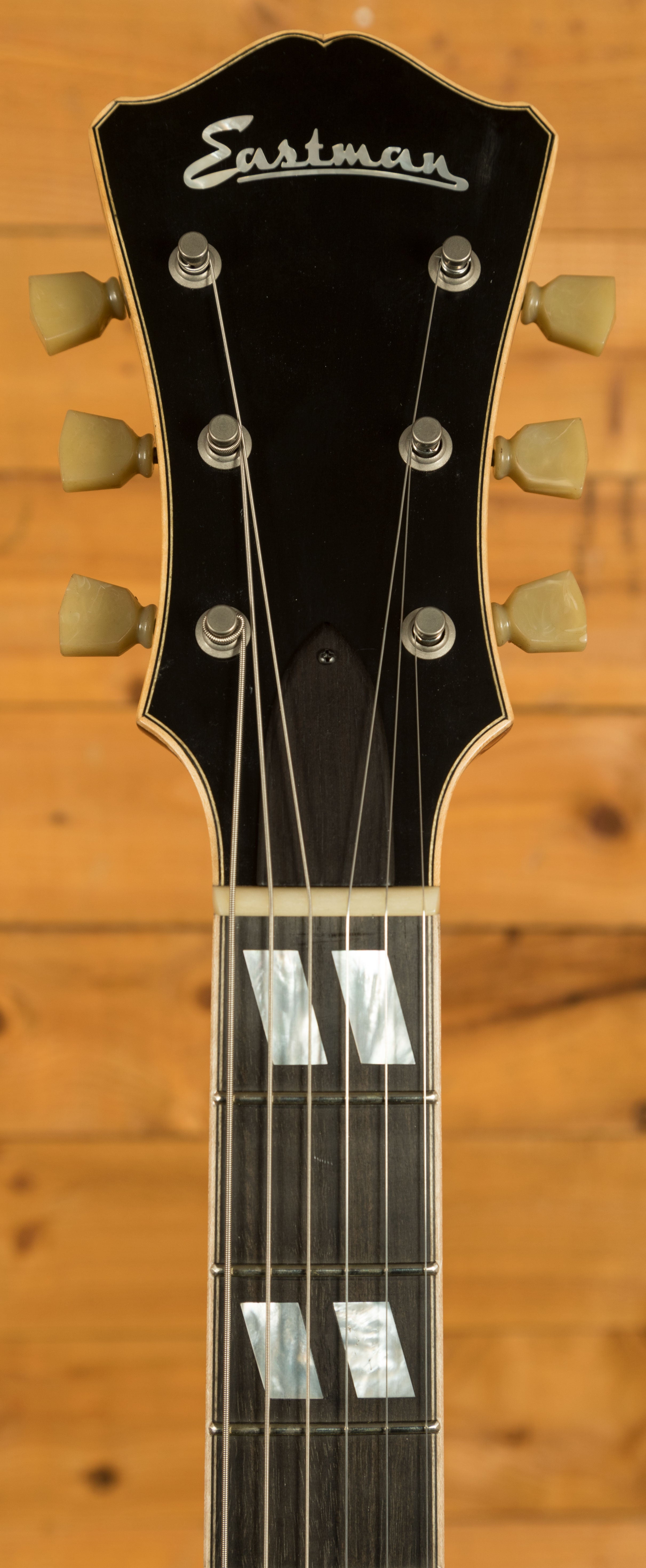 Đàn Guitar Điện Eastman Antique Varnish T58/v-AMB/ Antique Amber