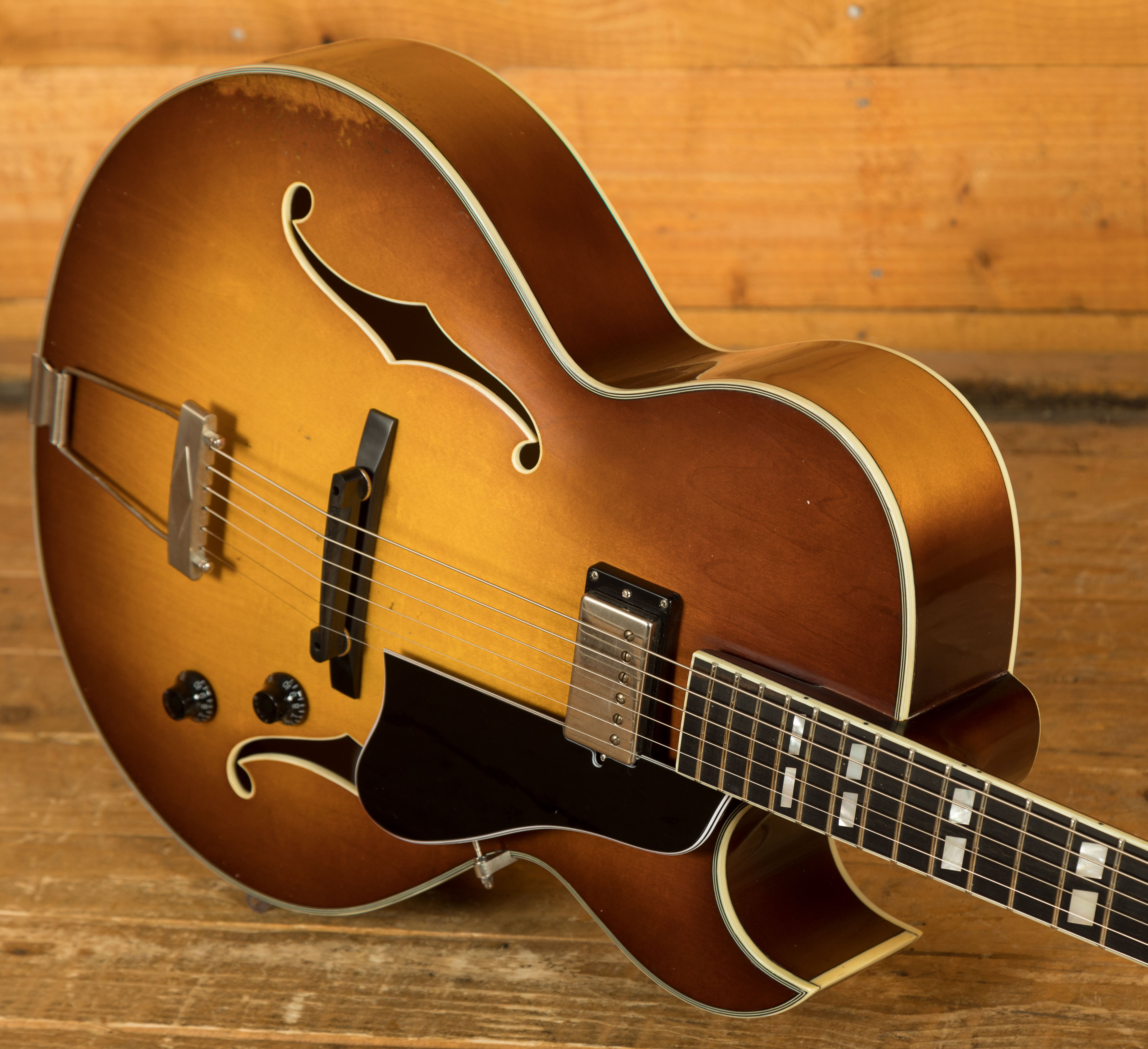 Đàn Guitar Điện Eastman Antique Varnish T49/V-GB/ Antique Goldburst