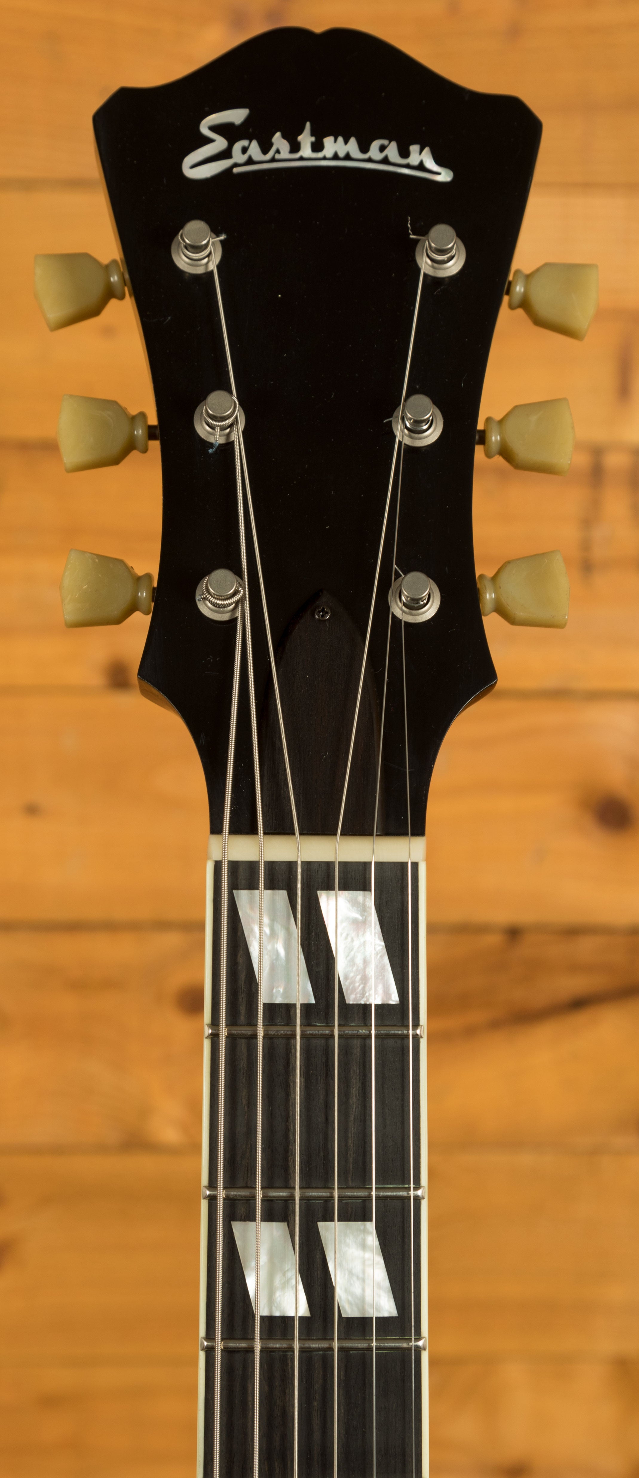 Đàn Guitar Điện Eastman Antique Varnish T49/V-GB/ Antique Goldburst