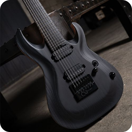 7-String Guitar
