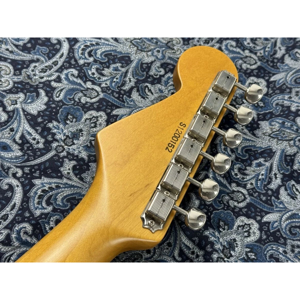 Đàn Guitar Điện ESP Edwards E-ST-ALM - Black