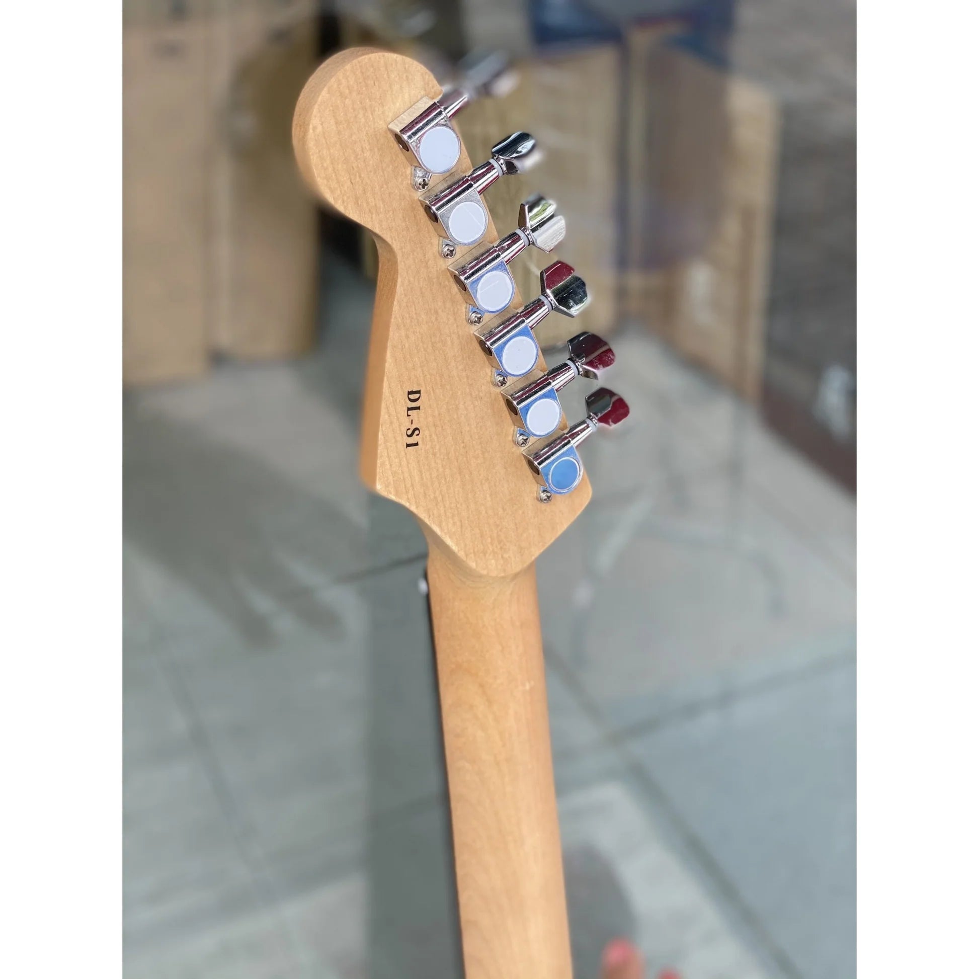 Đàn Guitar Điện Dallas DL-S1 SSS, Rosewood Fingerboard, Red