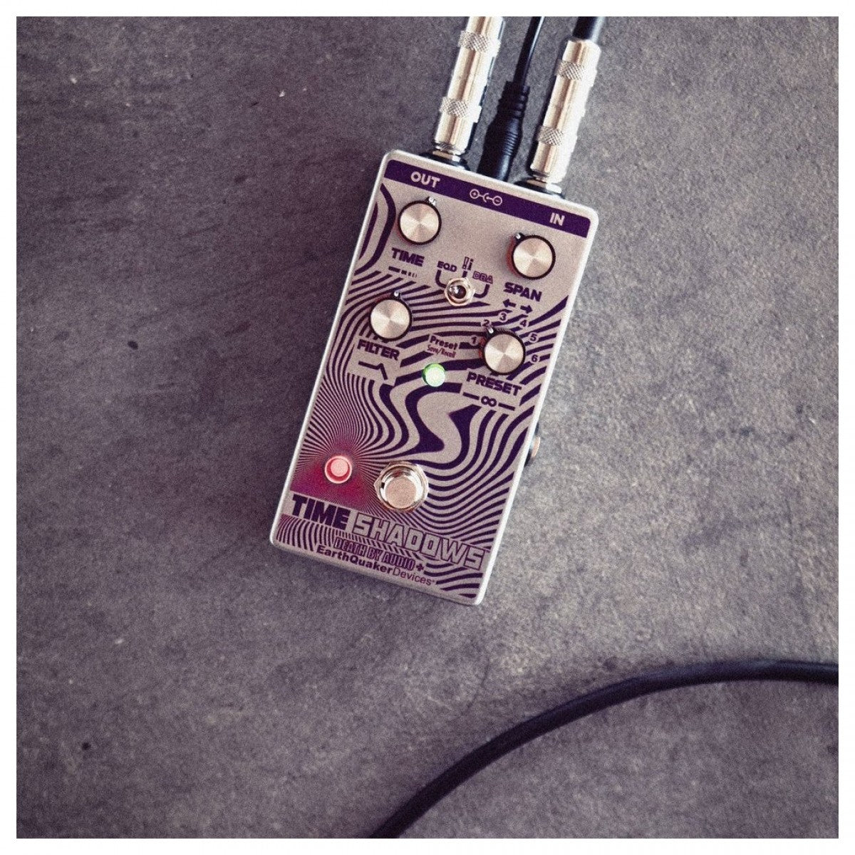 Octave Pedal Guitar Earthquaker Devices Time Shadows Subharmonic