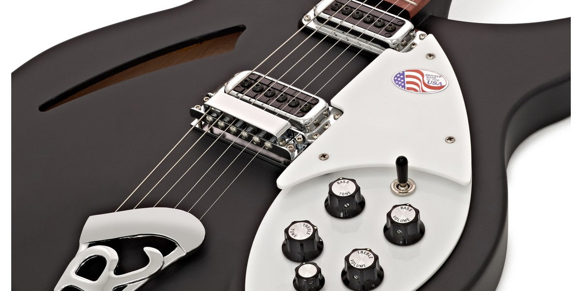 Chinh Phục Mọi Âm Thanh Với Đàn Guitar Semi Hollow