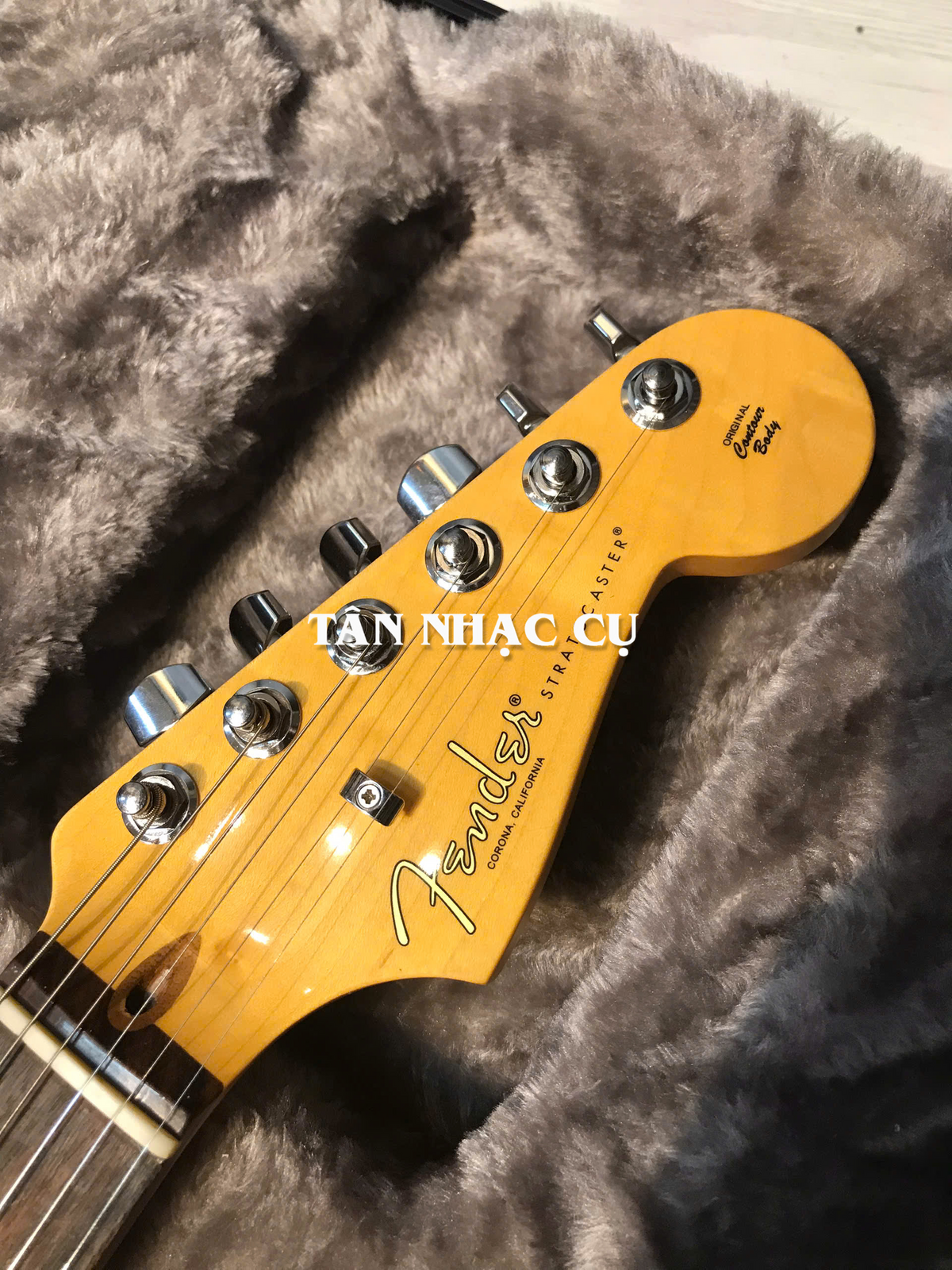 Đàn Guitar Điện Fender American Professional II Stratocaster HSS Electric Guitar, Rosewood Fingerboard, 3 Color Sunburst #0113910700