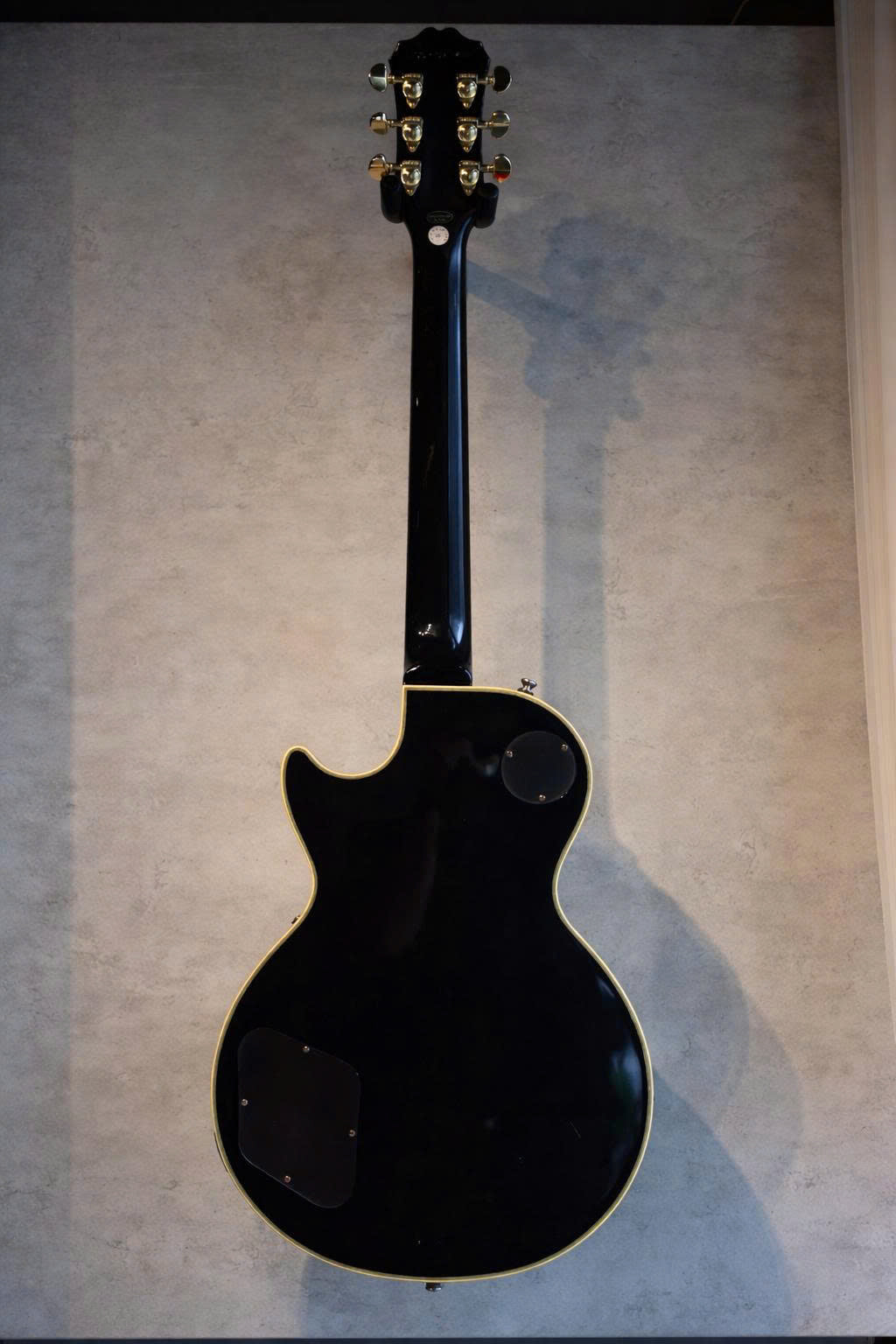 Đàn Guitar Điện Epiphone Limited Edition Les Paul Custom Pro HH Electric Guitar, Rosewood Fingerboard, Black