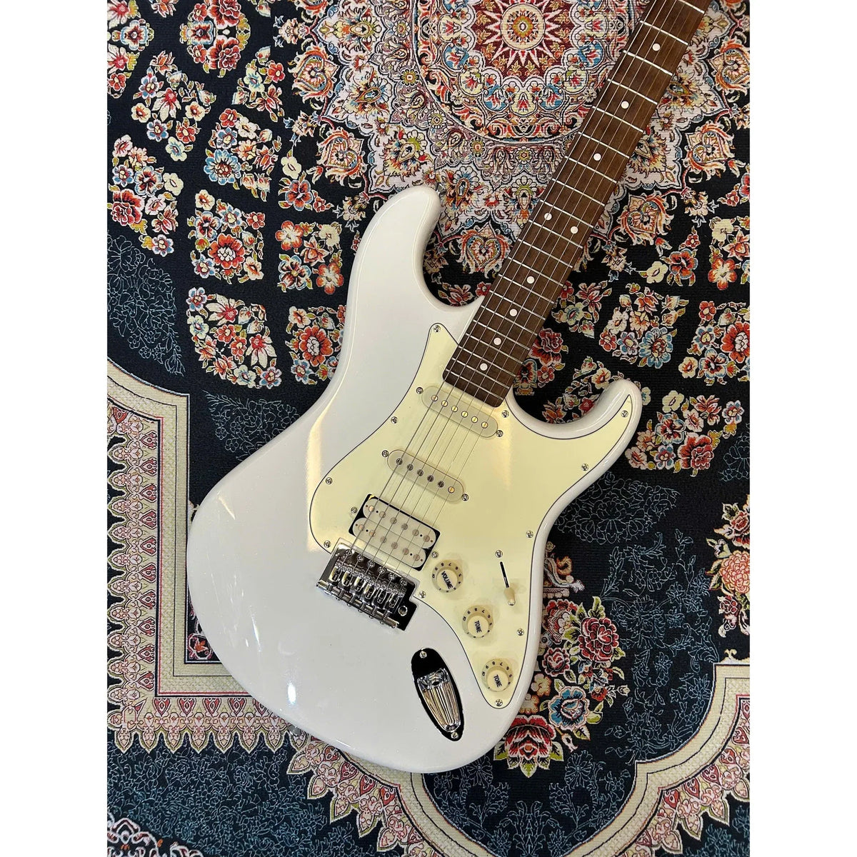 Đàn Guitar Điện Farida F2020 HSS