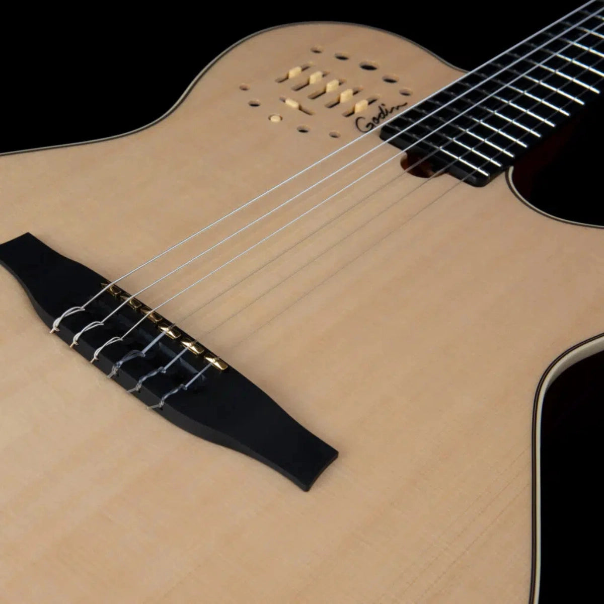 Đàn Guitar Điện Godin Multiac Nylon Deluxe, Natural
