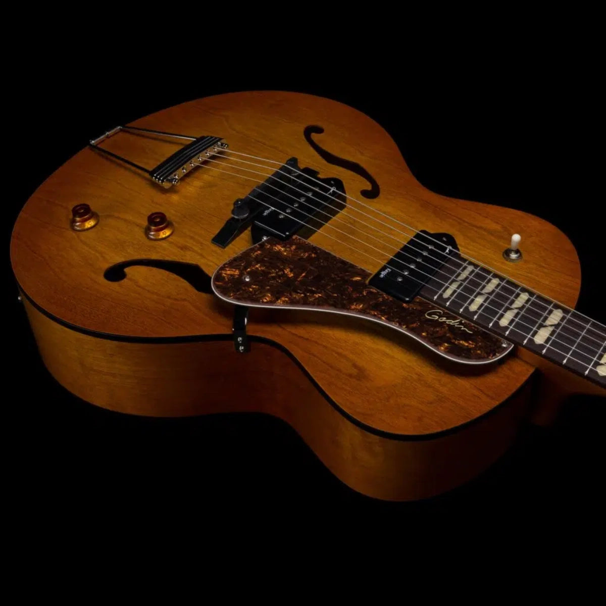 Đàn Guitar Điện Godin 5th Avenue Jumbo P90 Harvest Gold