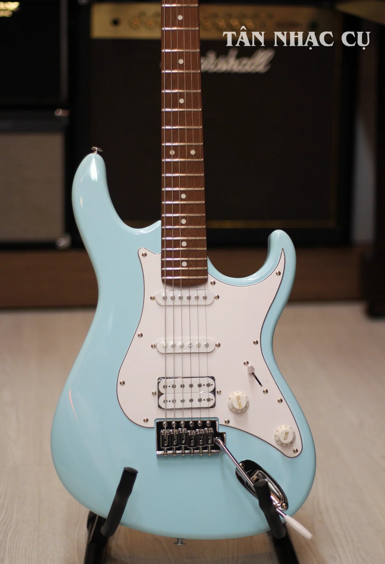 Đàn Guitar Điện Cort G110 HSS Electric Guitar, Sky Blue