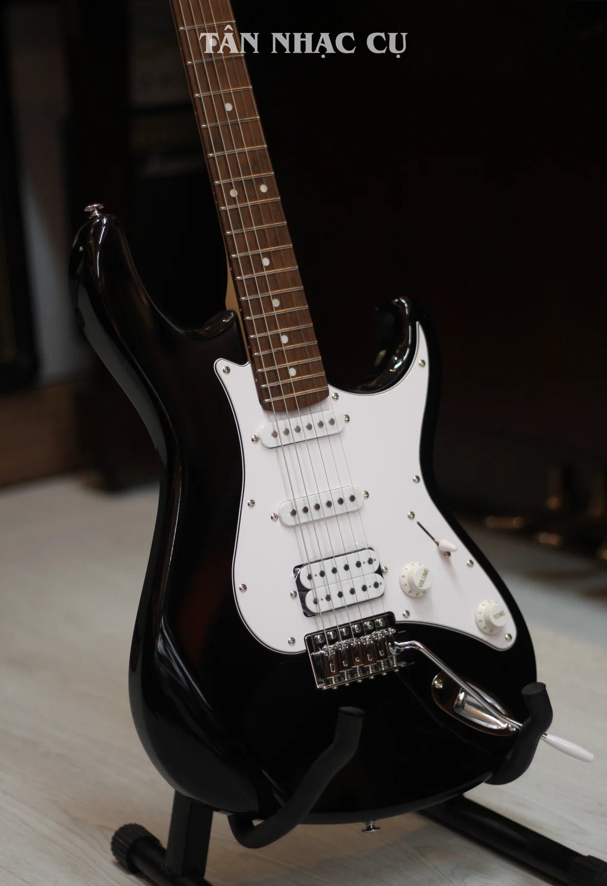 Đàn Guitar Điện Cort G110 HSS Electric Guitar, Artic Black