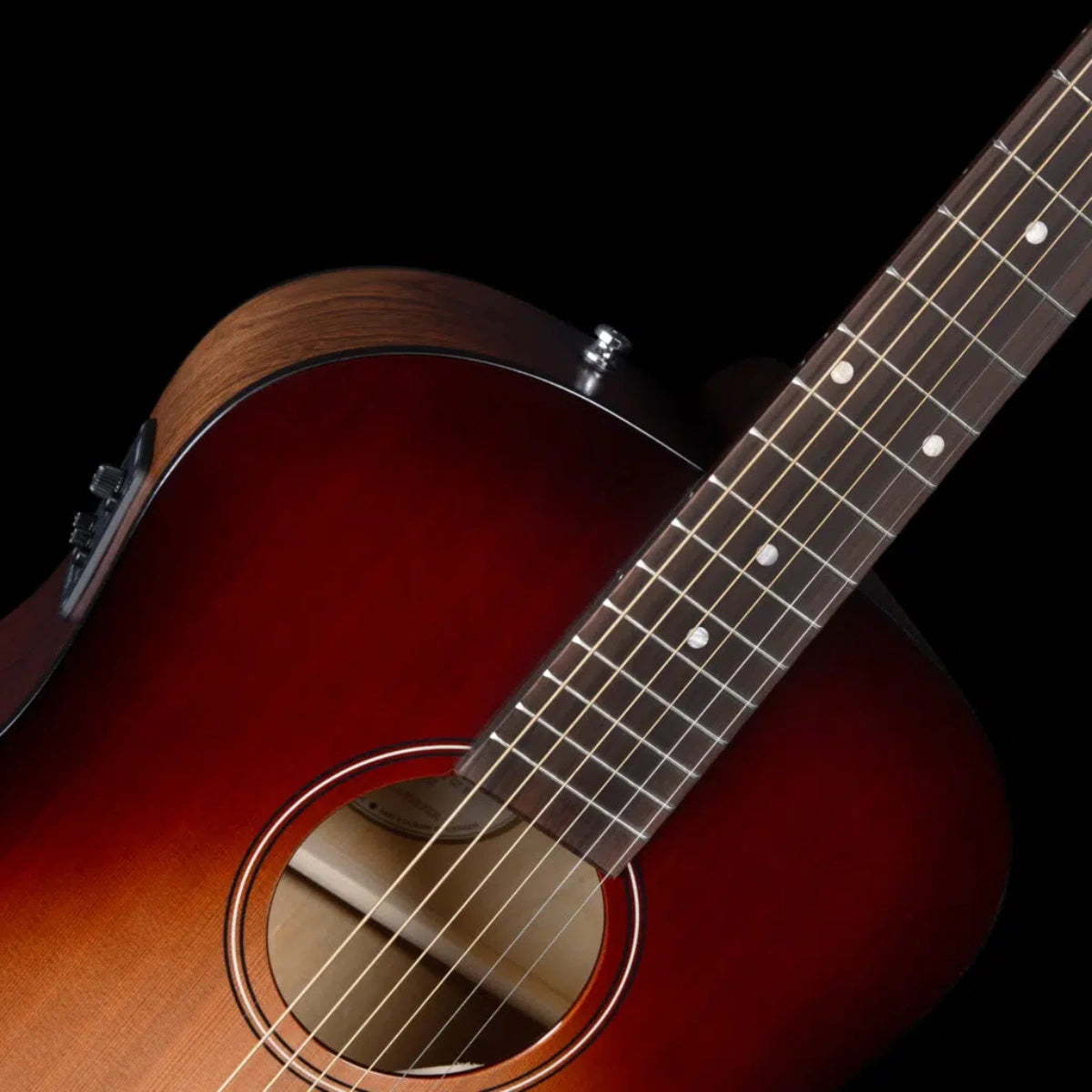 Đàn Guitar Acoustic Godin Metropolis Vintage Burst GT EQ Vintage Burst