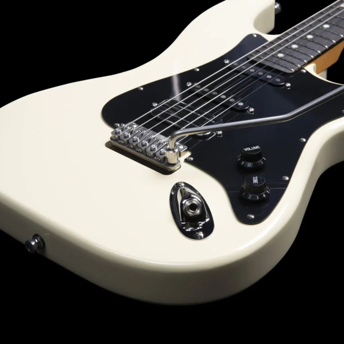 Đàn Guitar Điện Godin LERXST Limelight Cream w/Vega Trem, Cream
