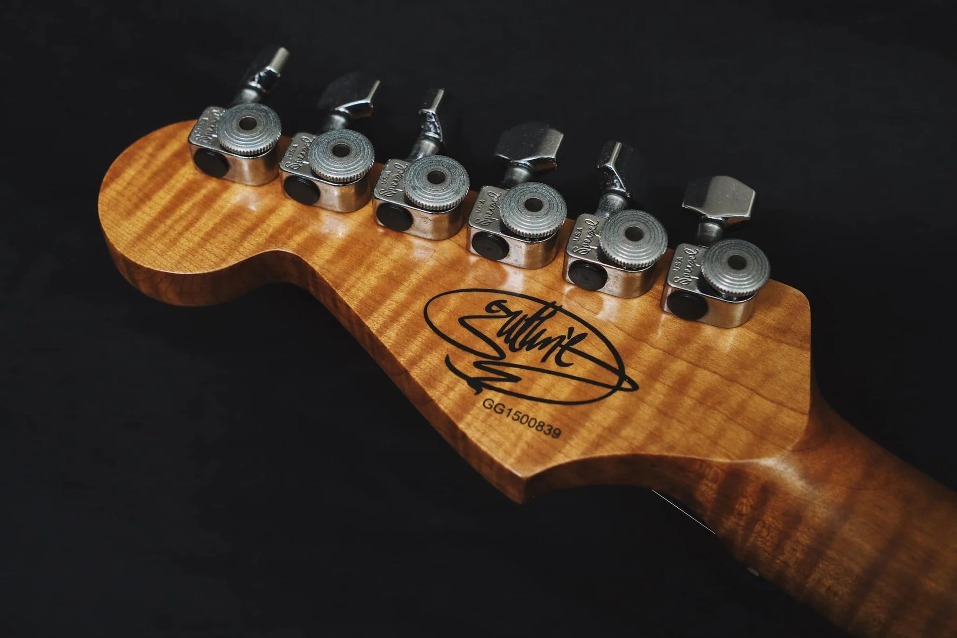 Đàn Guitar Điện Charvel Guthrie Govan Signature HHS, Maple Fingerboard, Birdeyes Maple