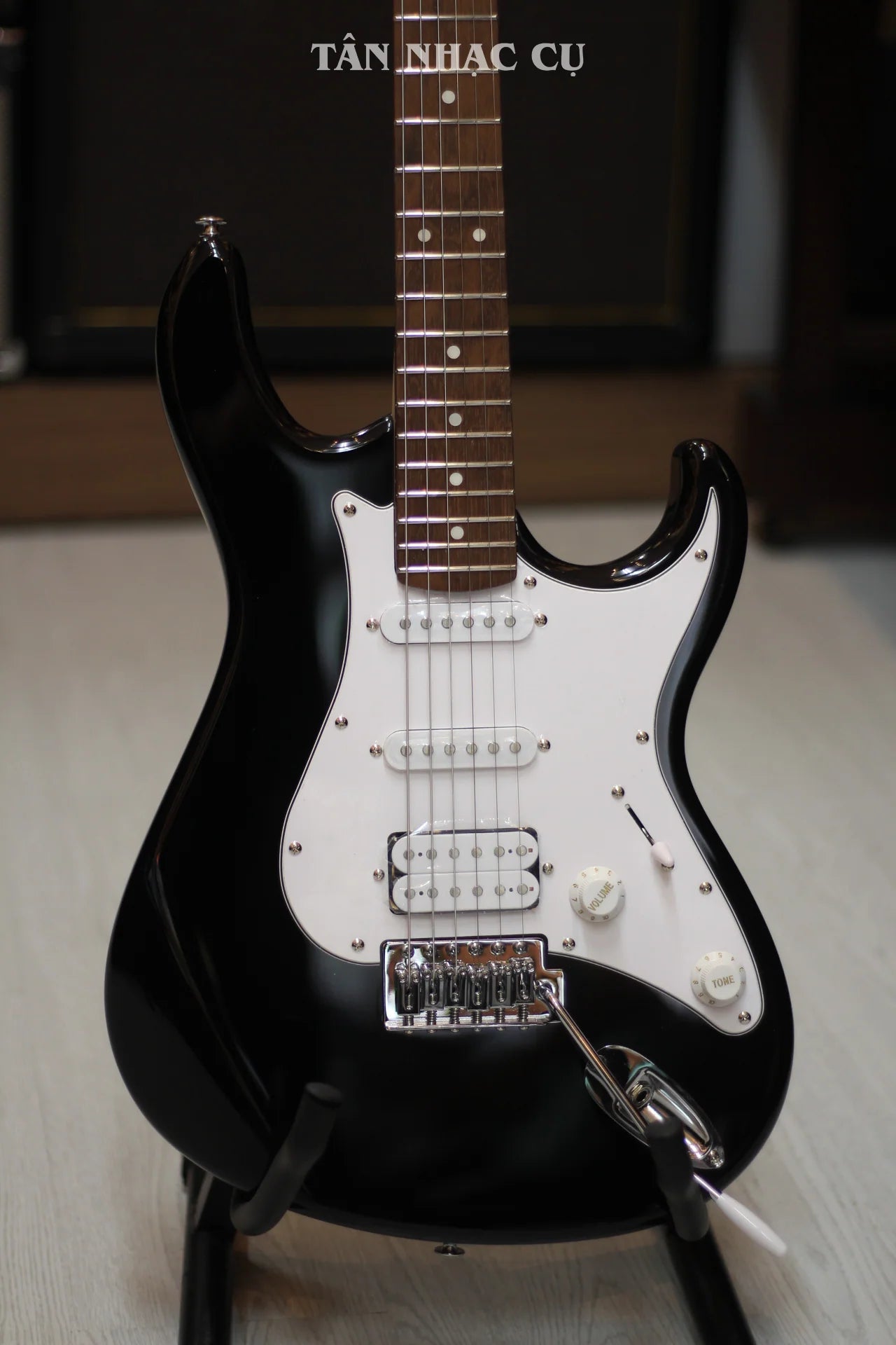 Đàn Guitar Điện Cort G110 HSS Electric Guitar, Artic Black