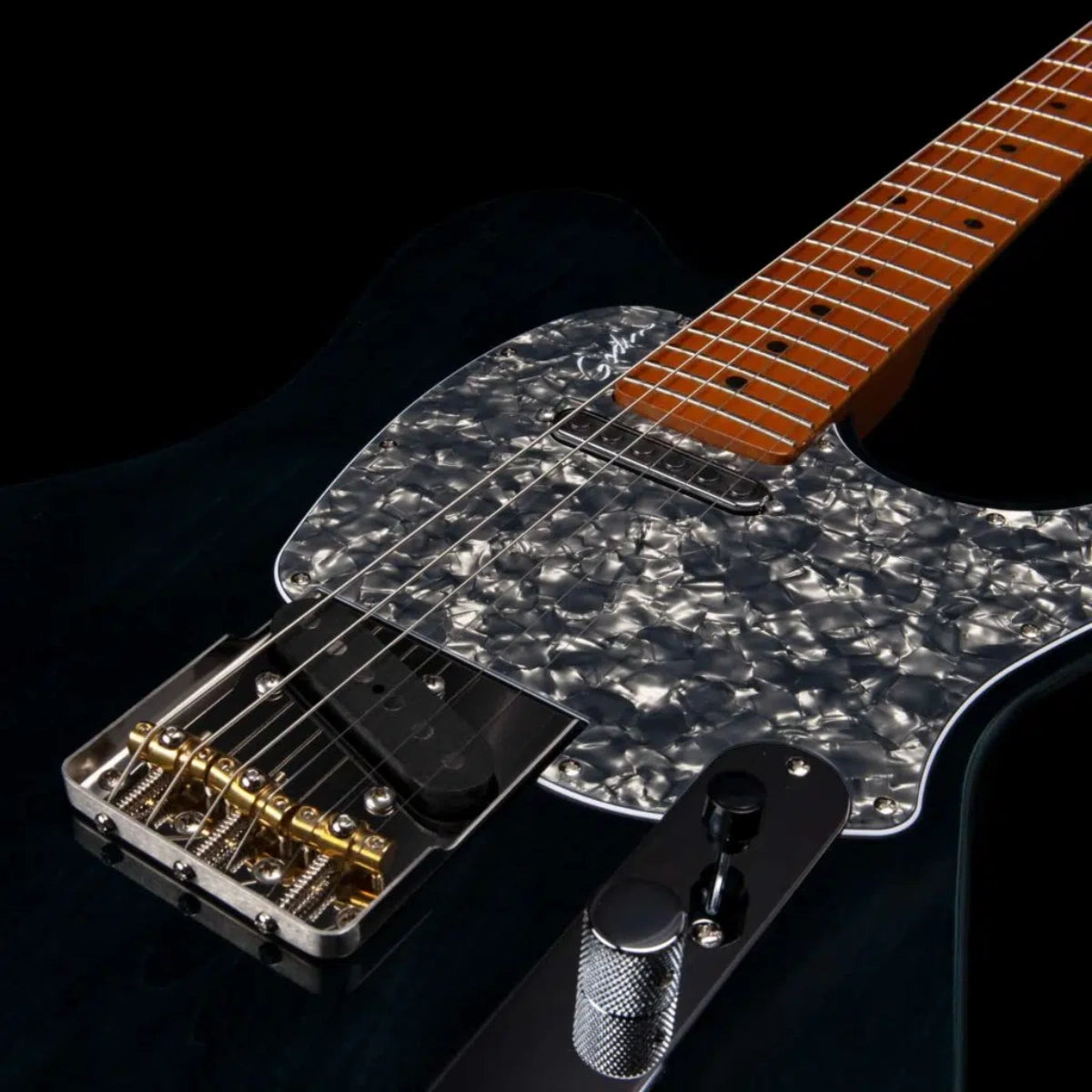 Đàn Guitar Điện Godin Stadium Pro LTD Pacifik Blue MN