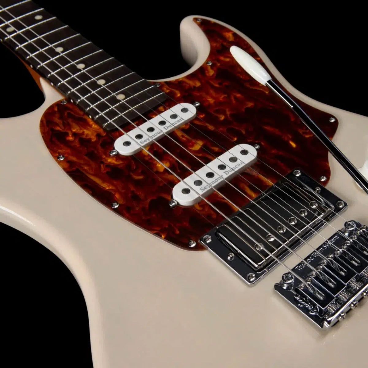 Đàn Guitar Điện Godin Session T-Pro Ozark Cream RN