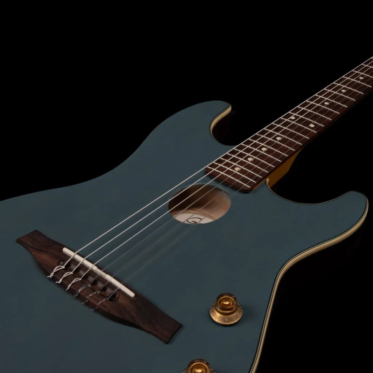 Đàn Guitar Điện Godin G-Tour Nylon Limited Arctik Blue