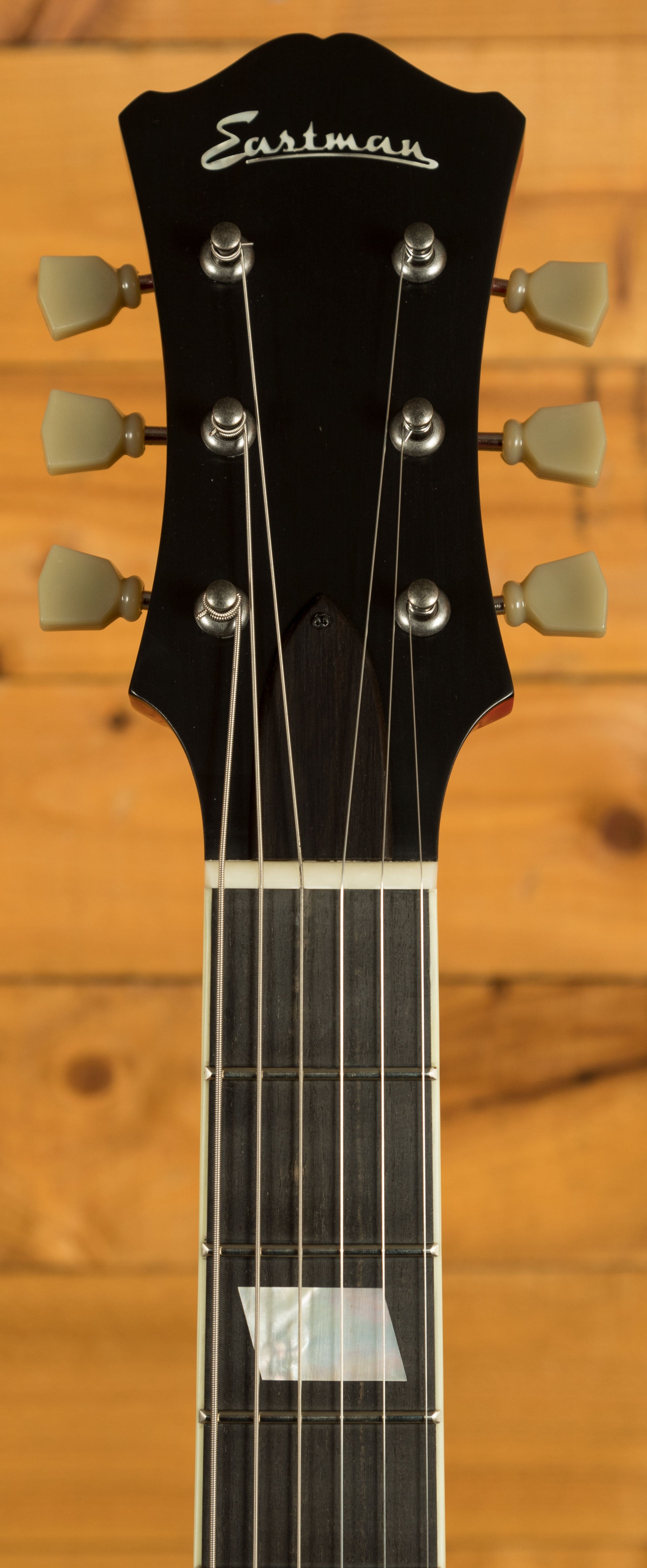 Đàn Guitar Điện Eastman Truetone Vintage Gloss T64/TV-RD/Red