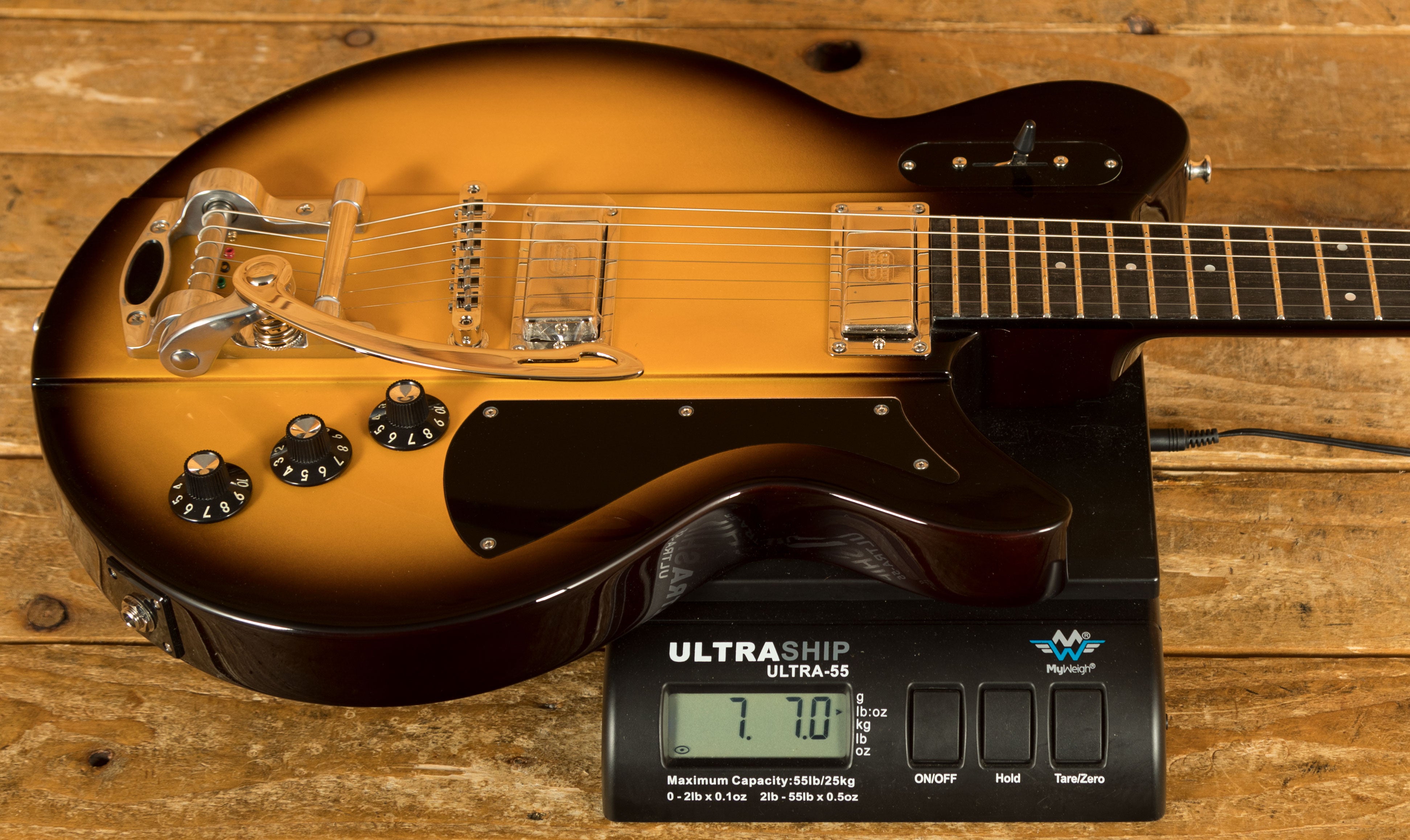 Đàn Guitar Điện Eastman Solid Body JULIET Henry James 1 | Sunburst