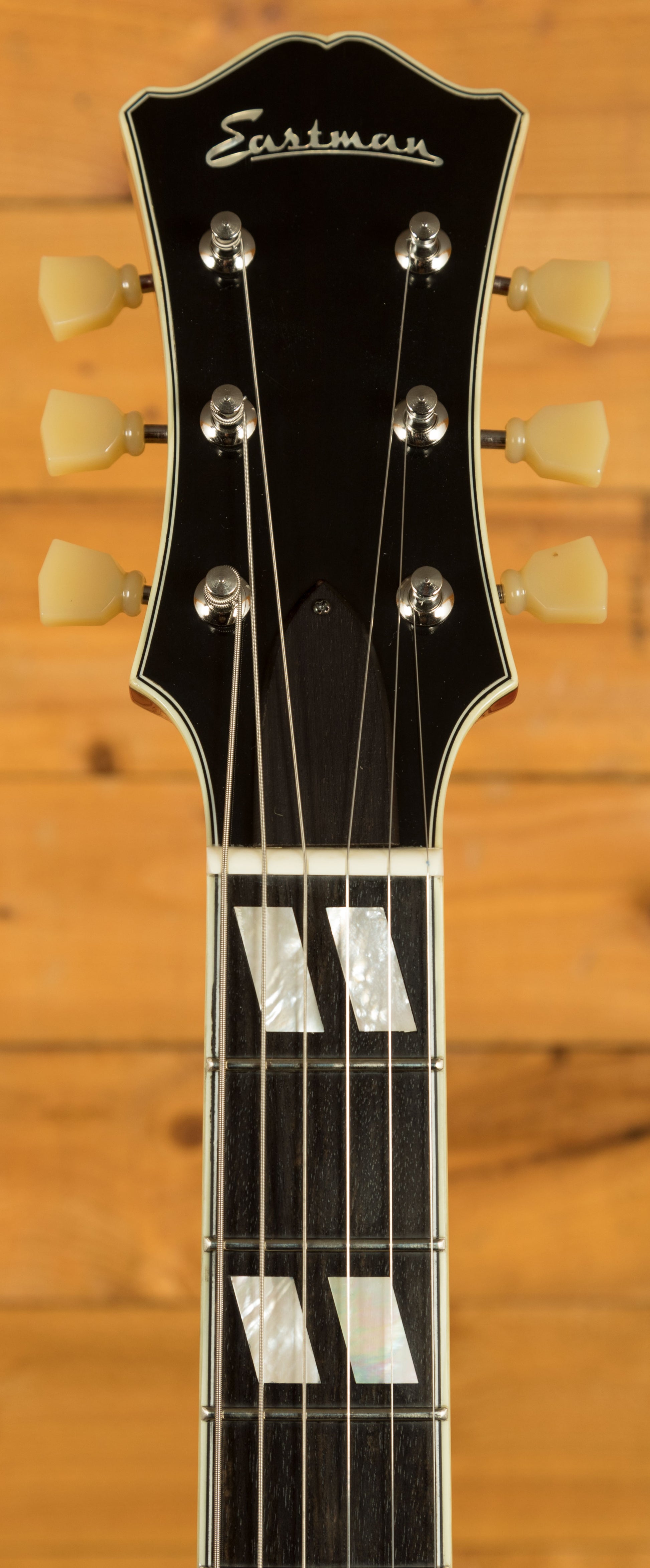 Đàn Guitar Điện Eastman Truetone Gloss T486-RD | Red