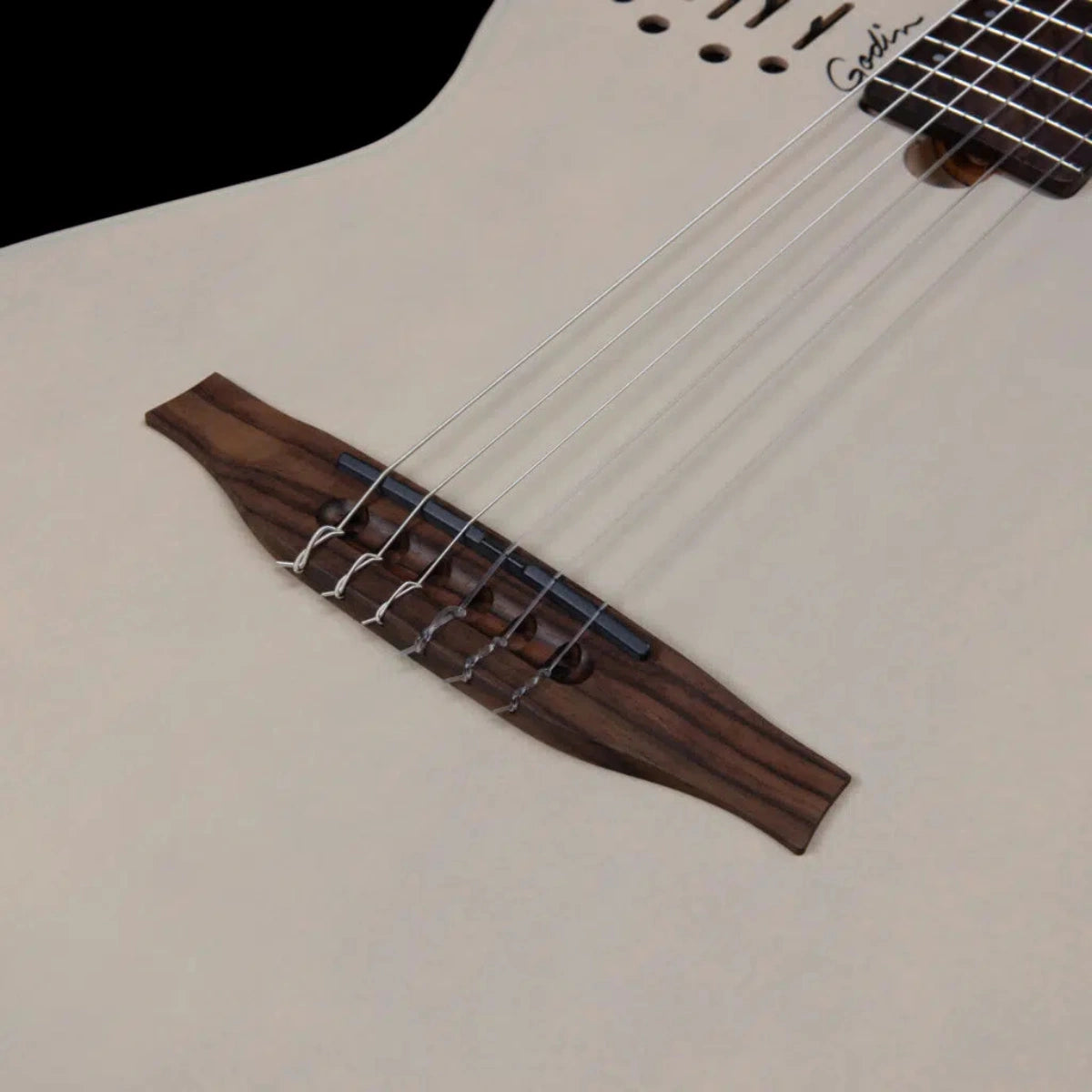 Đàn Guitar Điện Godin Multiac Mundial Ozark, Cream