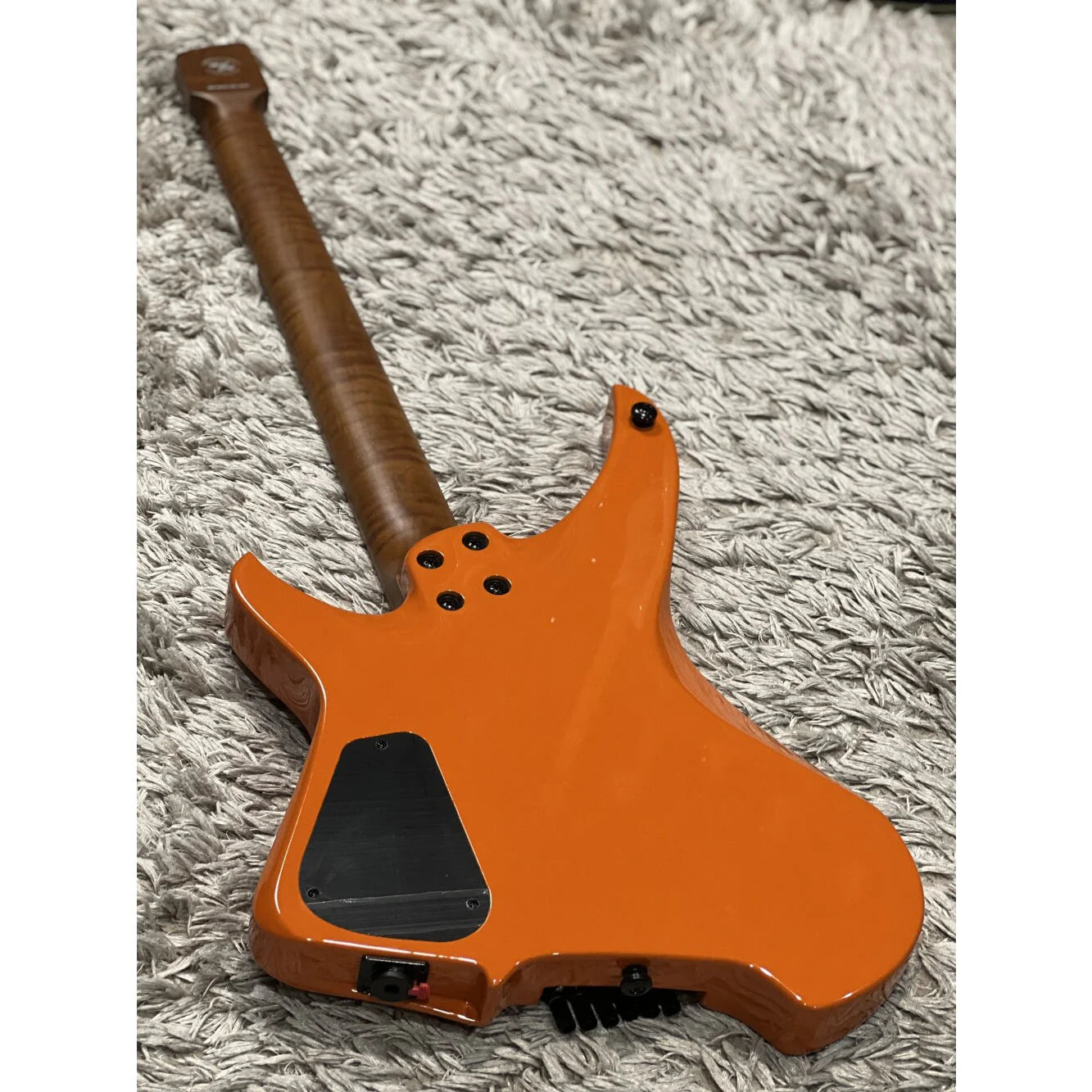 Aguda Music Boy HH, Maple Fingerboard, Orange