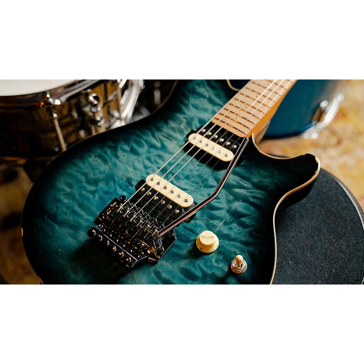 Đàn Guitar Điện Sterling by Music Man AX50QM Axis, Yucatan Blue