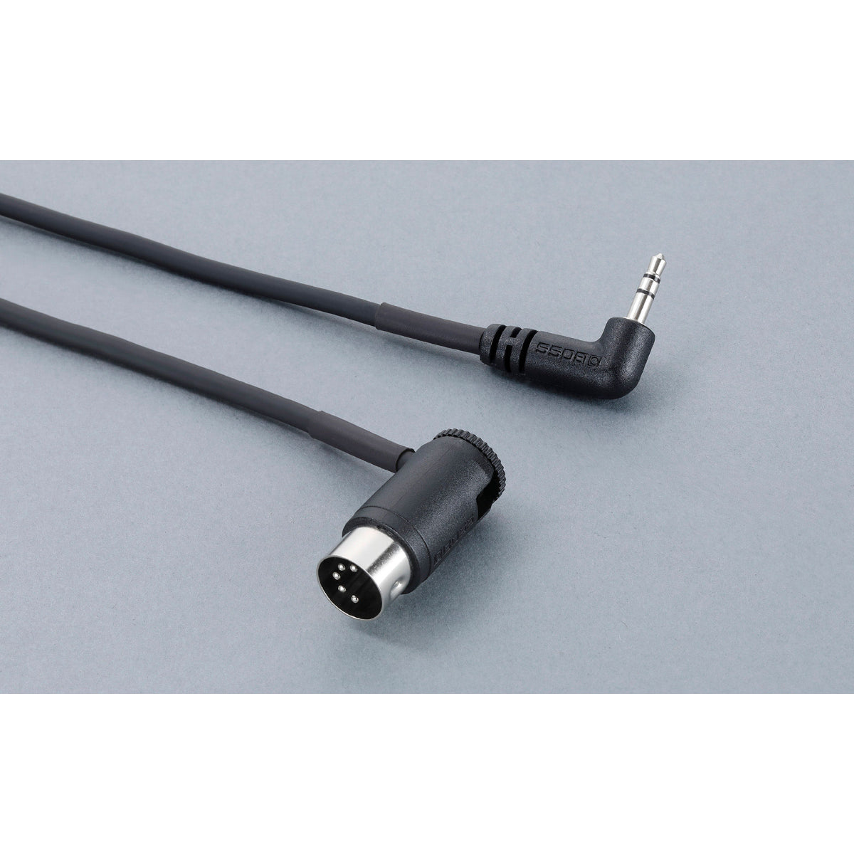 BOSS BMIDI 1 35 MIDI Cable