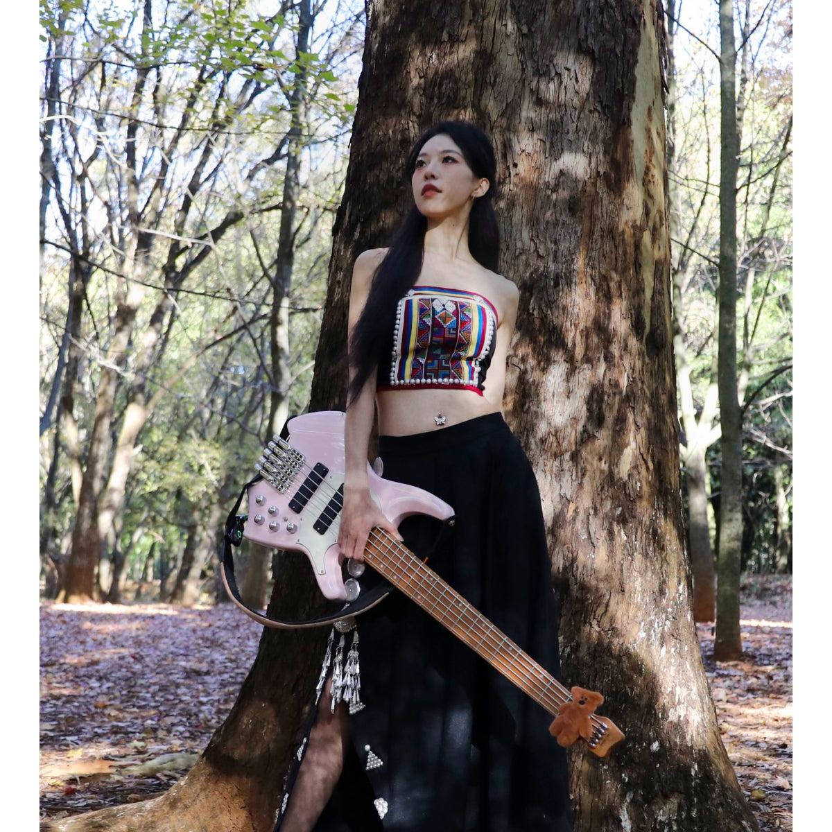 Đàn Guitar Bass 5 Dây Sqoe SBWT750, Shell Pink