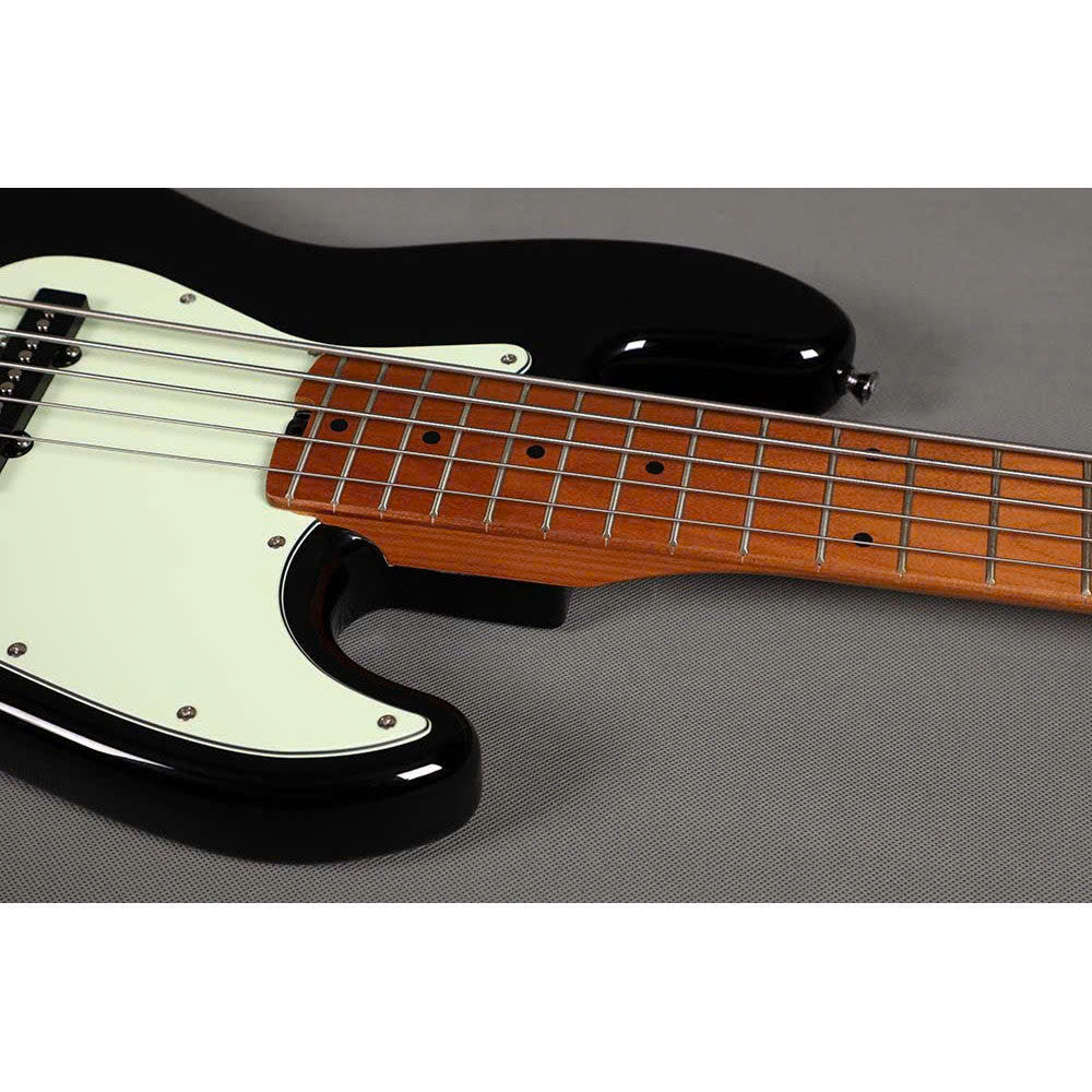 Đàn Guitar Bass 5 Dây Sqoe SJB650, Black