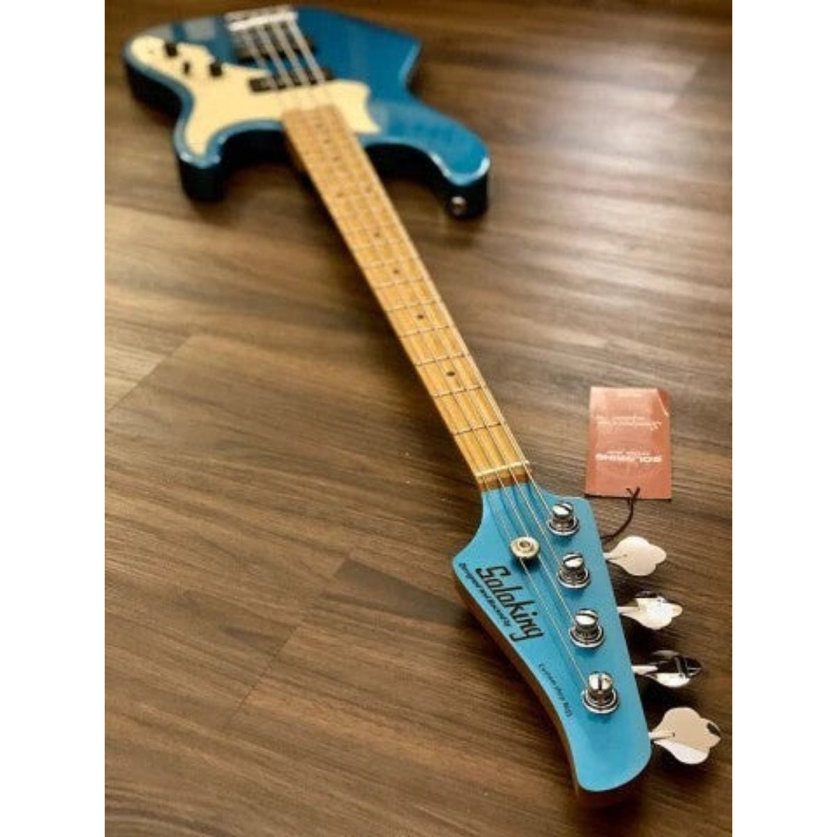 Đàn Guitar Bass Soloking MJ1, Roasted Maple Neck, Lake Placid Blue