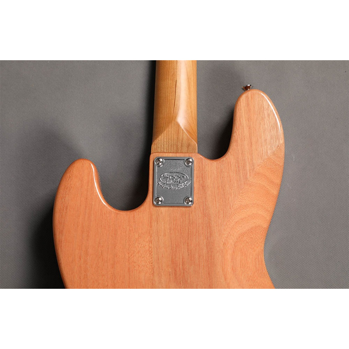 Đàn Guitar Bass Sqoe SJB700, Natural