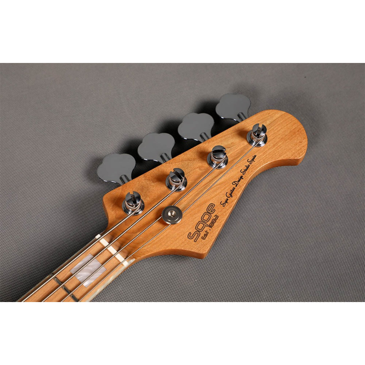 Đàn Guitar Bass Sqoe SJB700, Natural