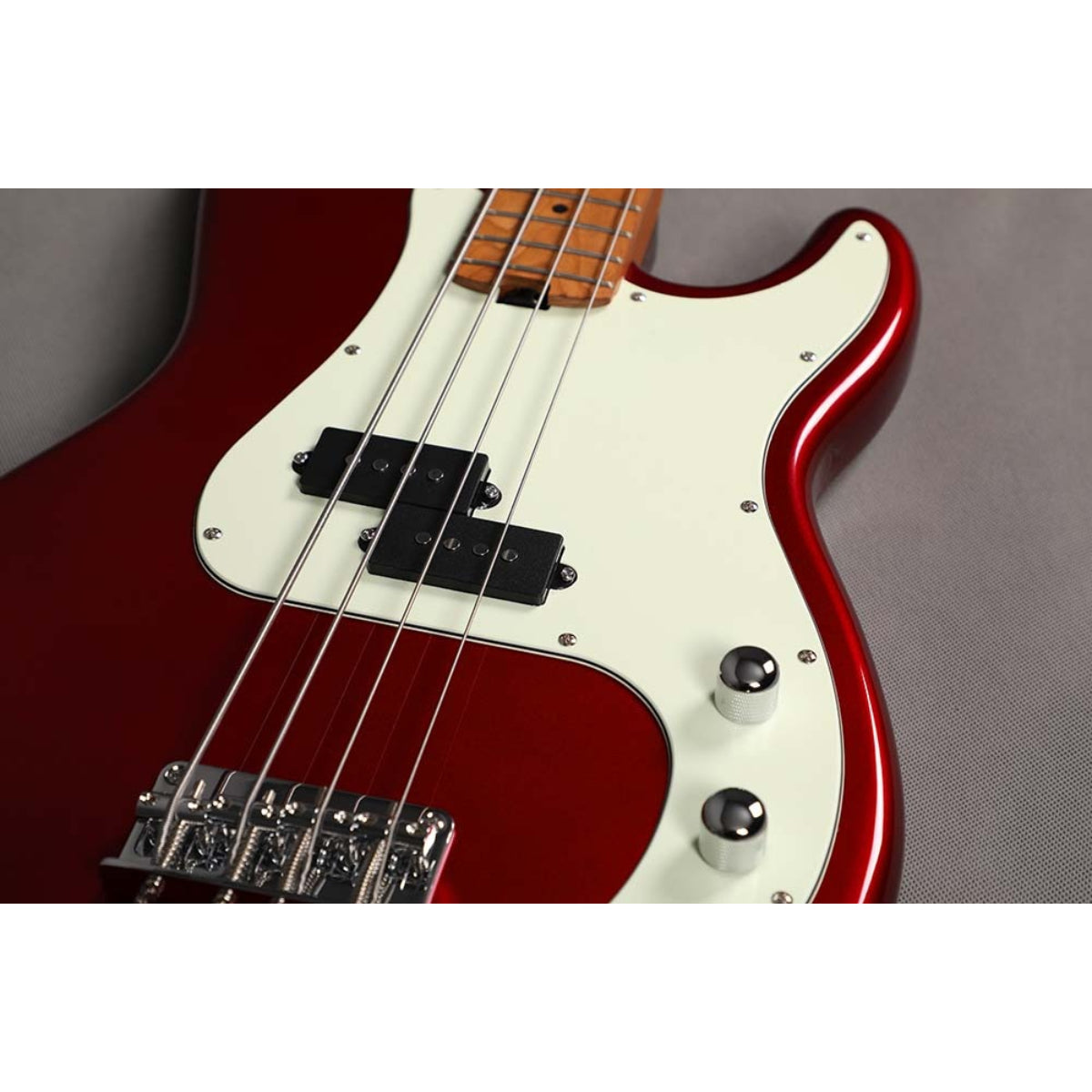 Đàn Guitar Bass Sqoe SPB600, Metallic Red