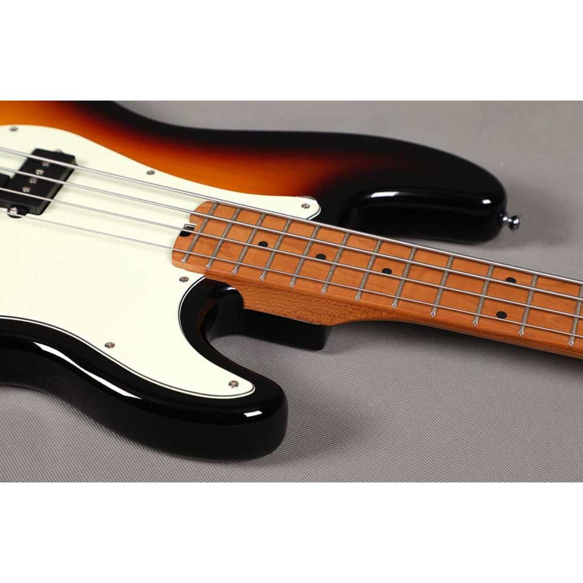 Đàn Guitar Bass Sqoe SPB600, Sunburst