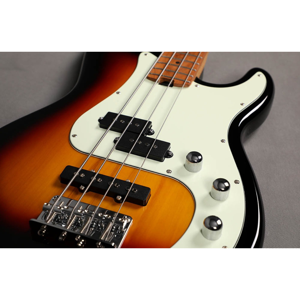 Đàn Guitar Bass Sqoe SPJ600, Sunburst