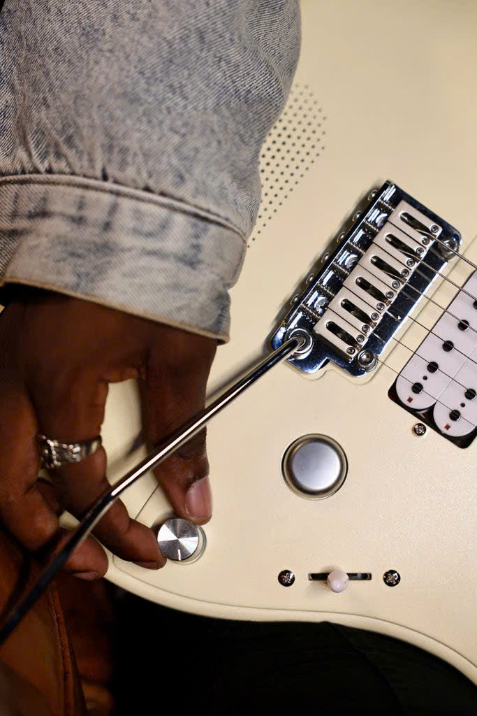 Đàn Guitar Điện Enya Inspire, Black