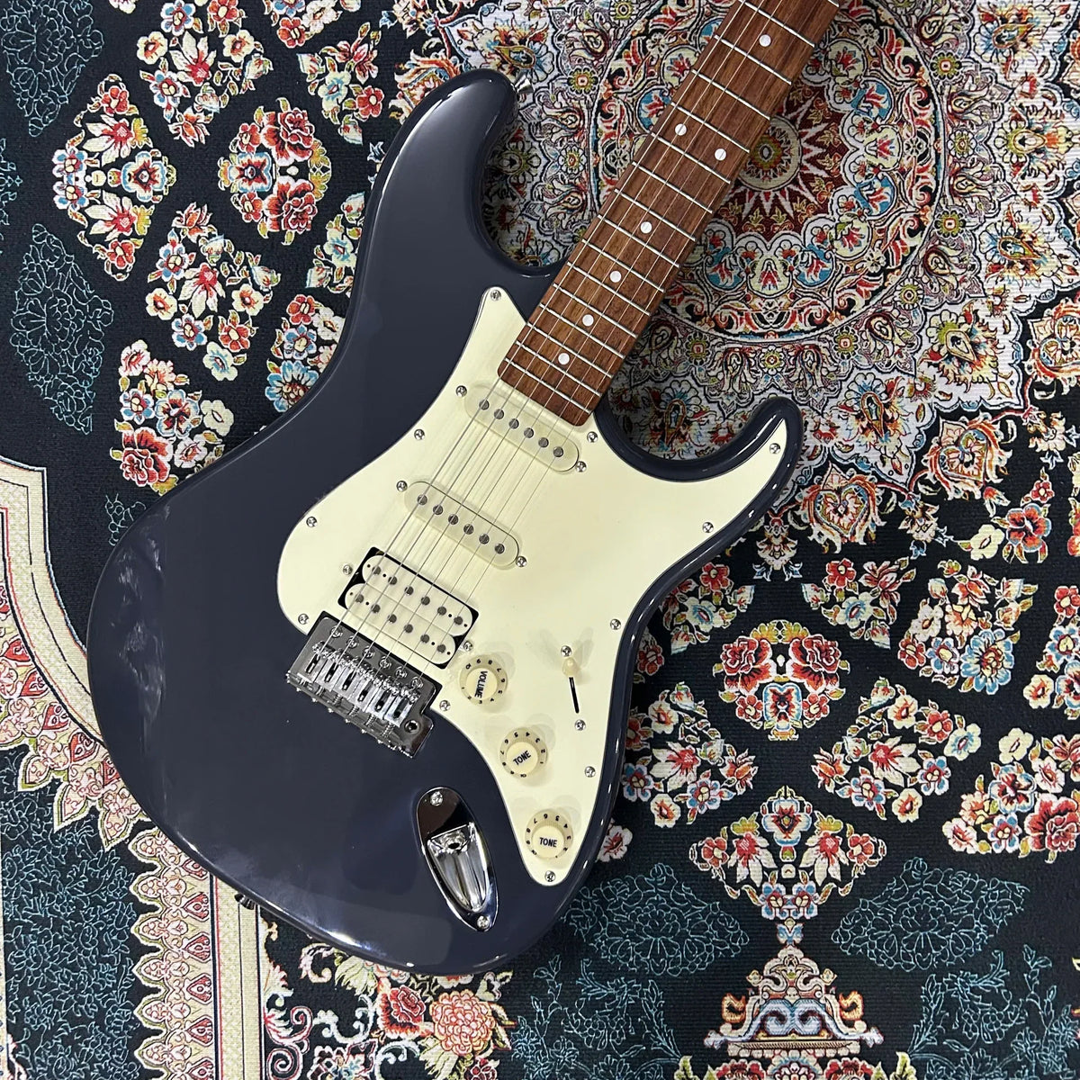 Đàn Guitar Điện Farida F2020 HSS