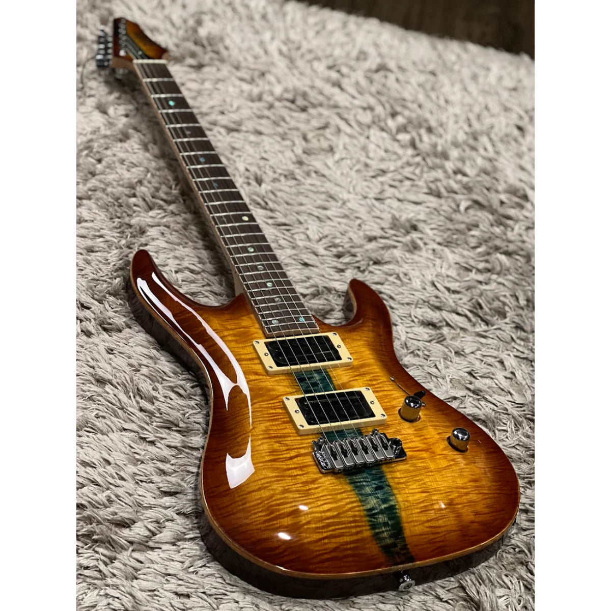 Đàn Guitar Điện Soloking E160 Custom Edge Series, Honeyburst with Blue Stripe