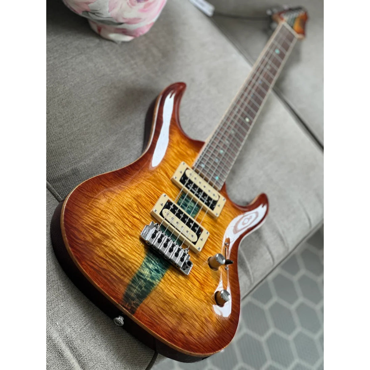Đàn Guitar Điện Soloking E160 Custom MOD Edge Series, Honeyburst with Seymour Duncan