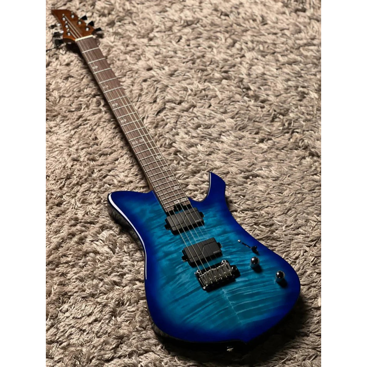 Đàn Guitar Điện Soloking EM6T FMN, Roasted Flame Maple Neck, Fishman Fluence, Bali Blue
