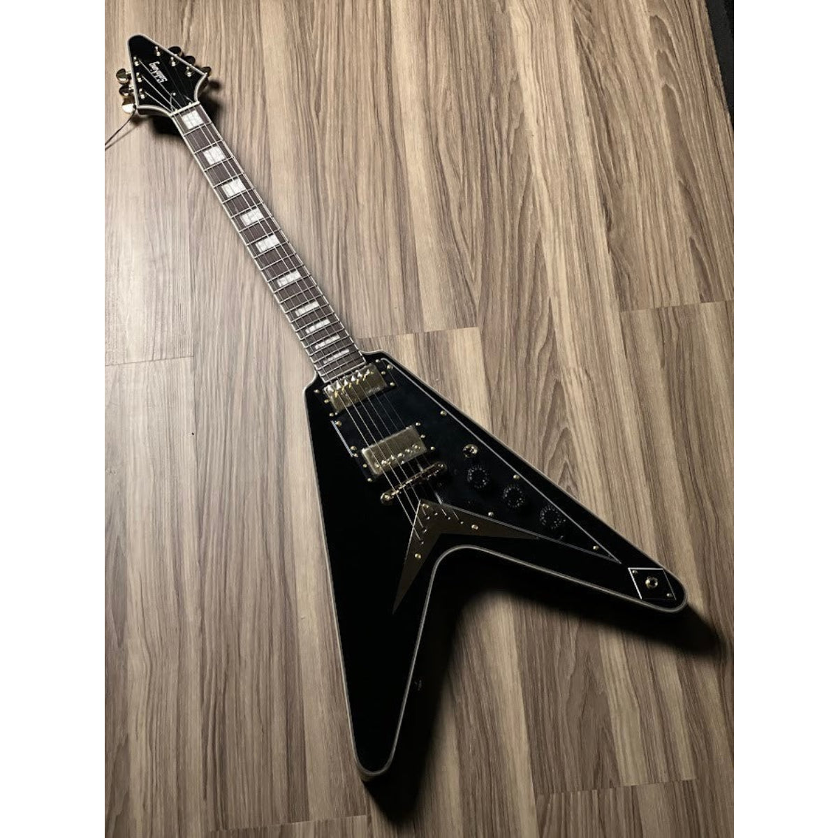 Đàn Guitar Điện Soloking FV Custom, Gold Hardware, Black Beauty JESCAR