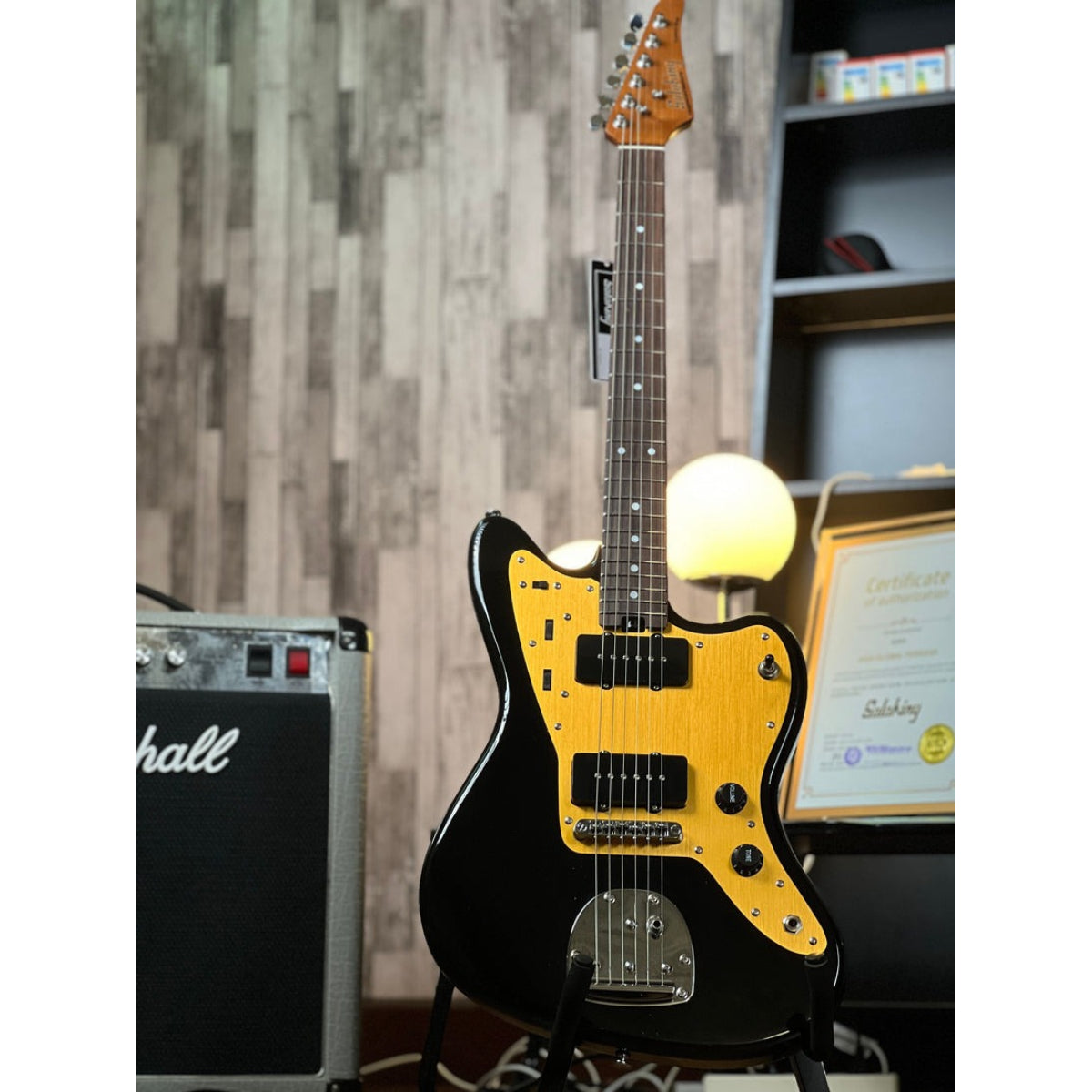 Đàn Guitar Điện Soloking JM40 Offset Classic, Black