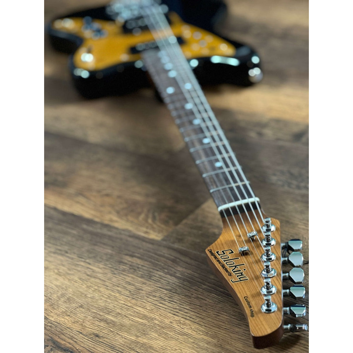 Đàn Guitar Điện Soloking JM40 Offset Classic, Black