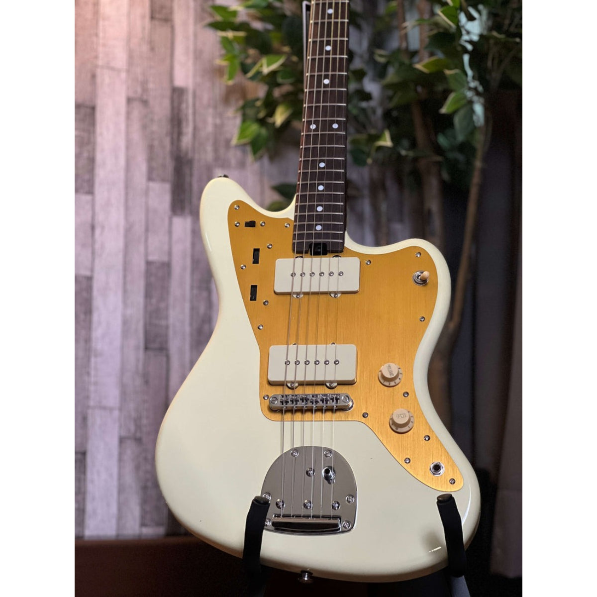 Đàn Guitar Điện Soloking JM40 Offset Classic, Olympic White