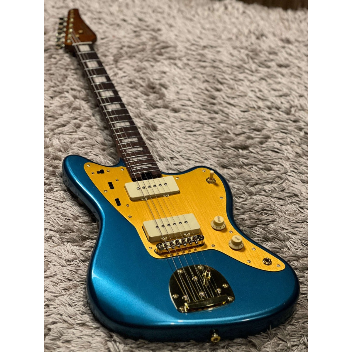 Đàn Guitar Điện Soloking JM40 Offset Deluxe, Gold Hardware, Lake Placid Blue