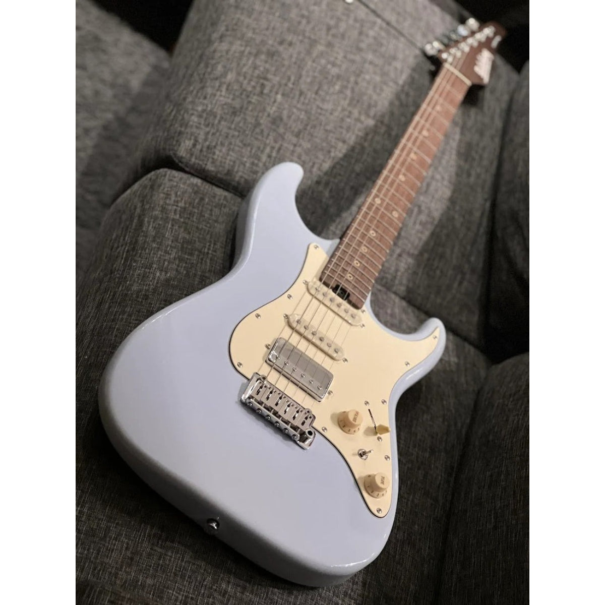 Đàn Guitar Điện Soloking MS11 Classic MKII, One Piece Wenge Neck, Frost Blue Nafiri Special Run