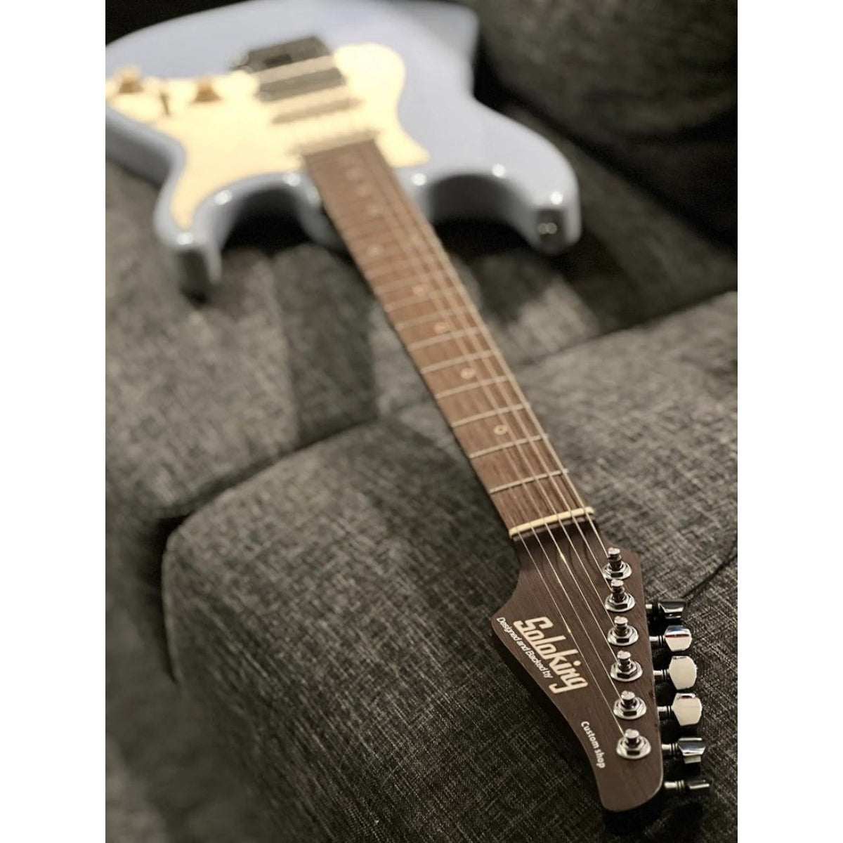 Đàn Guitar Điện Soloking MS11 Classic MKII, One Piece Wenge Neck, Frost Blue Nafiri Special Run