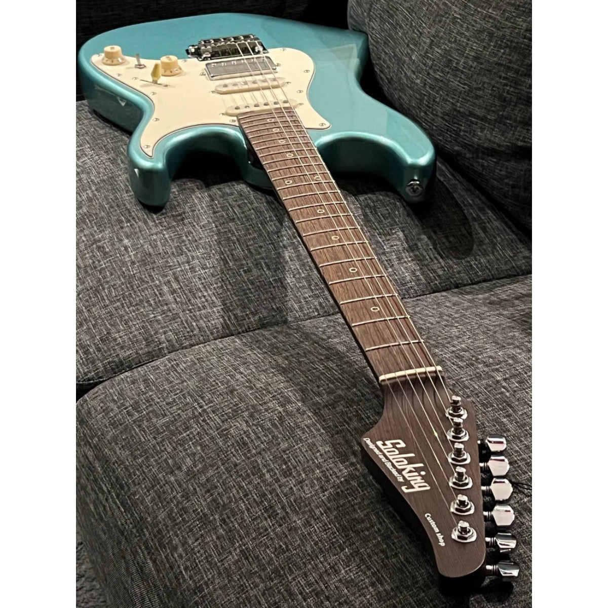 Đàn Guitar Điện Soloking MS11 Classic MKII, One Piece Wenge Neck, Ocean Turquoise Metallic Nafiri Special Run